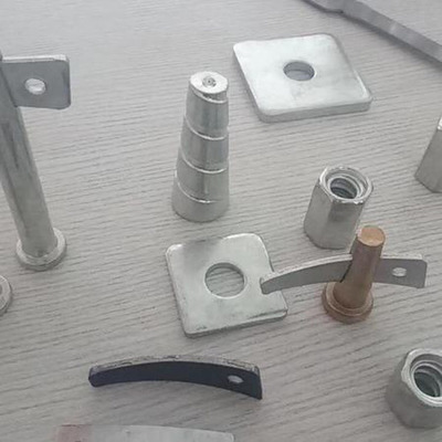 丰辰金属制品公司定制-建筑铝模板拉片生产商